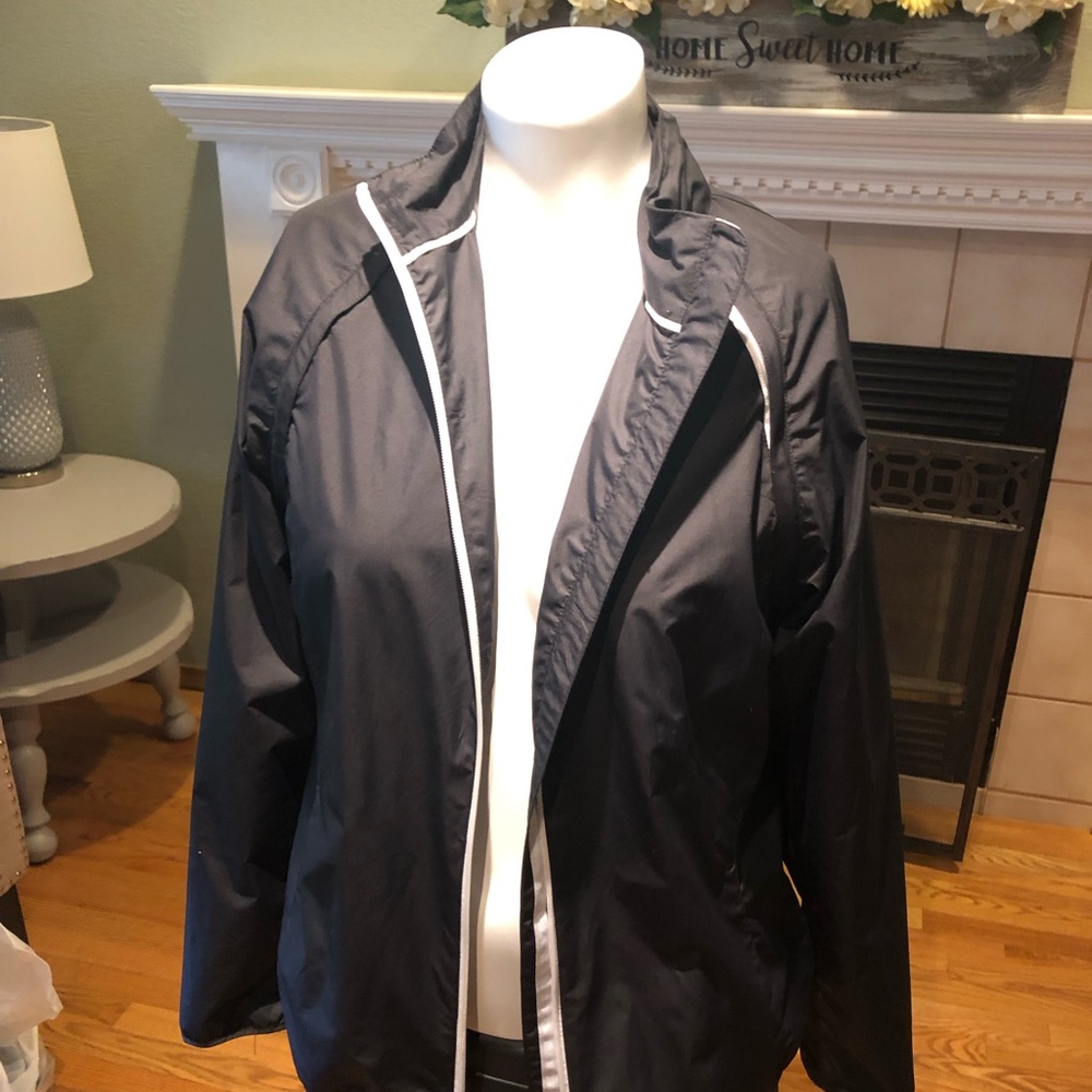 Golf Jacket/wind breaker
